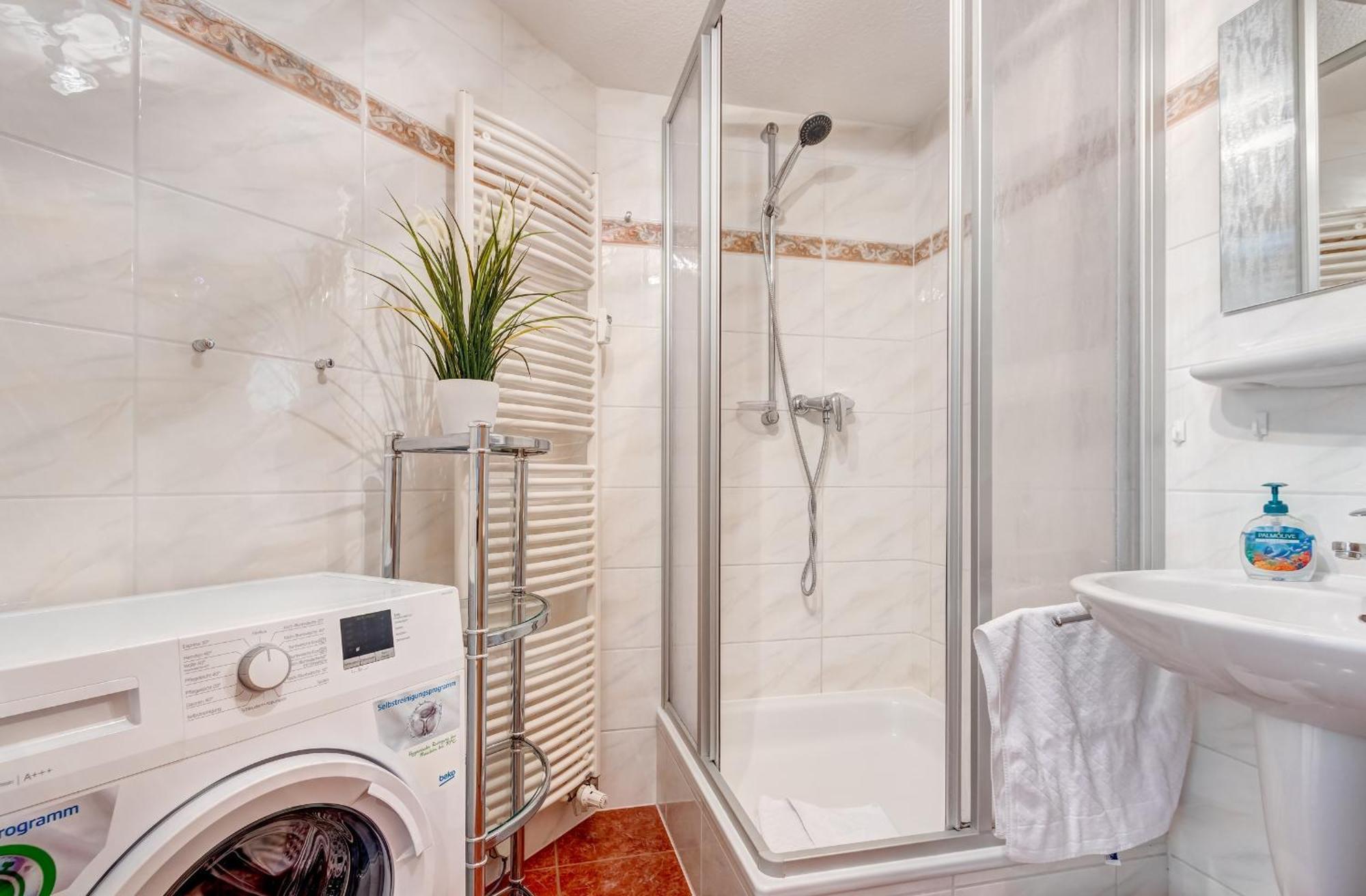 Appartamento Haus Berlin Krabbengalerie Loddin Esterno foto